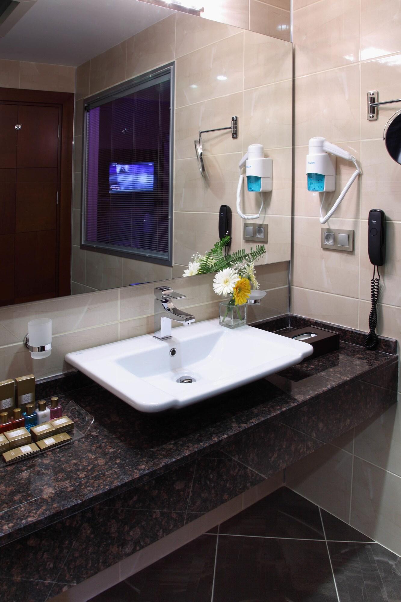 Hotel Senbayrak City Adana Ngoại thất bức ảnh
