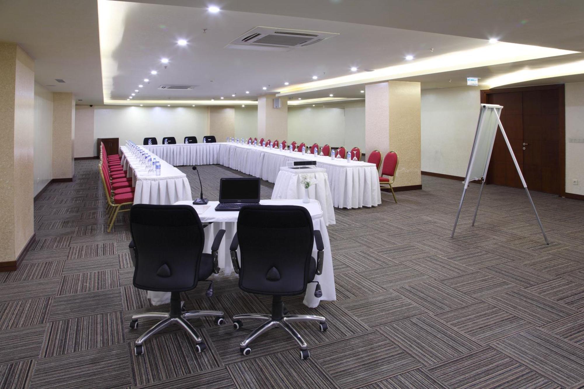 Hotel Senbayrak City Adana Ngoại thất bức ảnh