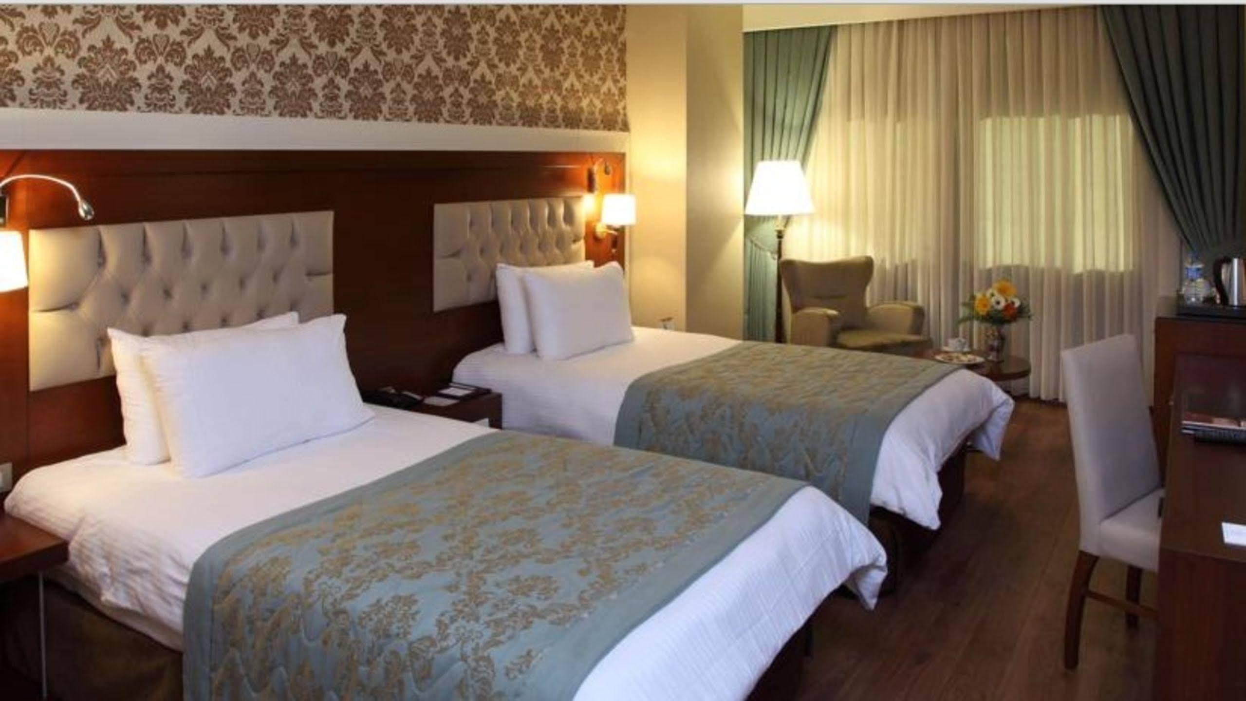 Hotel Senbayrak City Adana Ngoại thất bức ảnh